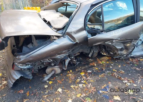 2003 Buick Lesabre Custom z USA, uszkodzony, nr VIN 1G4HP52K93U210972